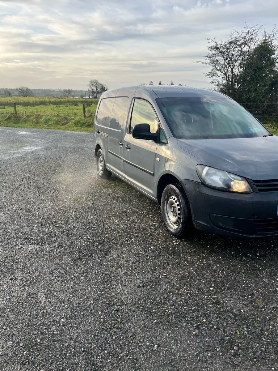 Vw caddy maxi van - Image 1