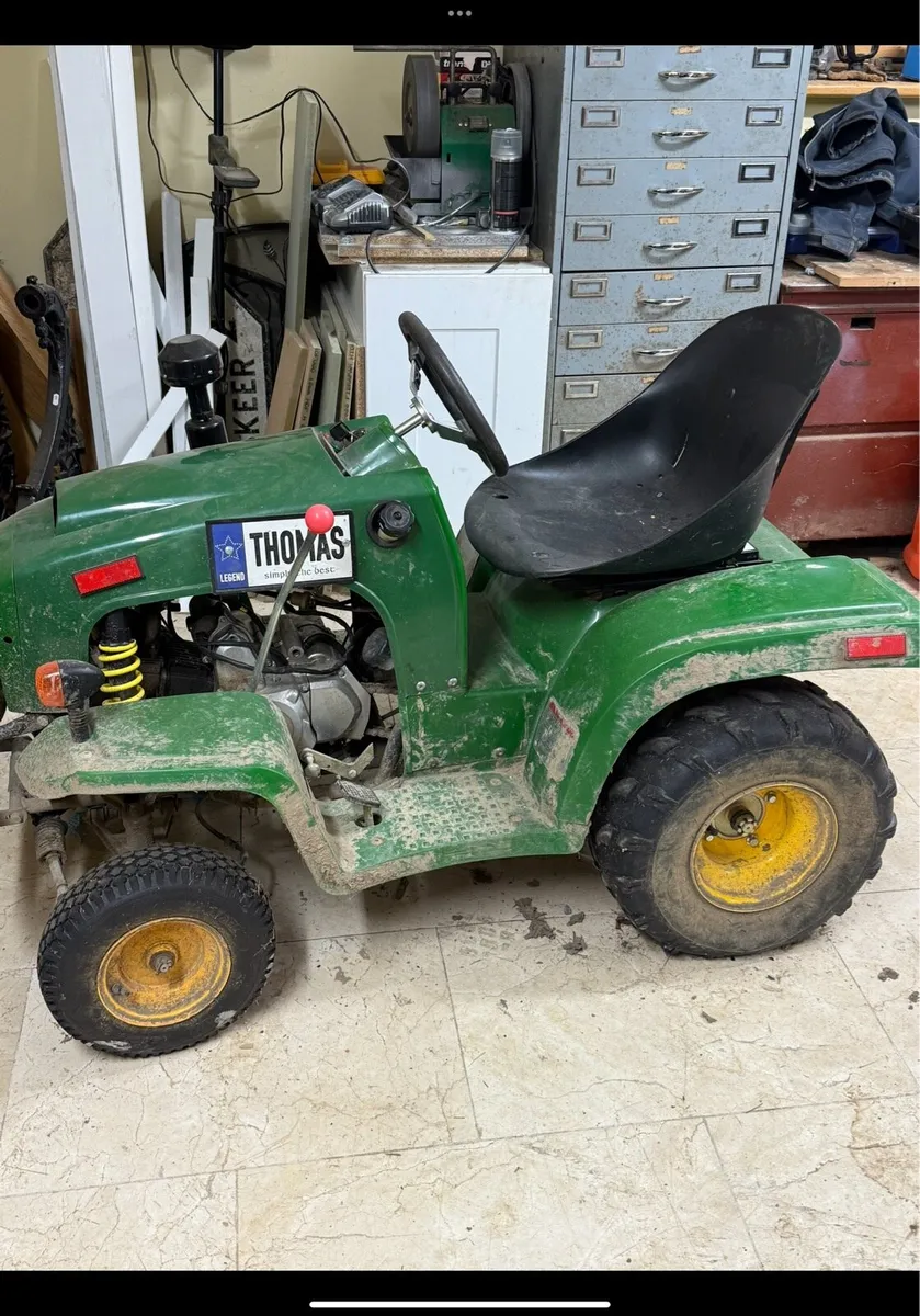 Small tractor trailer petrol engine - Image 1