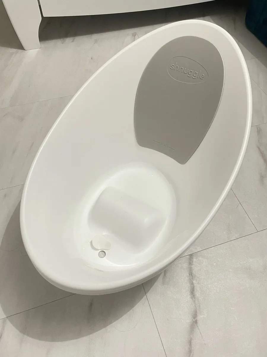 Shnuggle- Baby bath tub