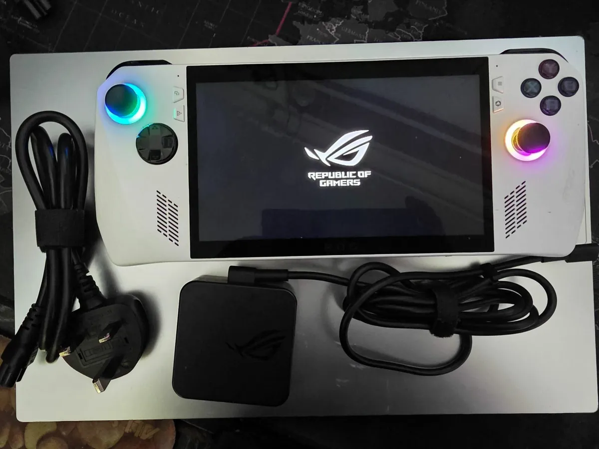 Asus ROG Ally Z1 Extreme - Image 3