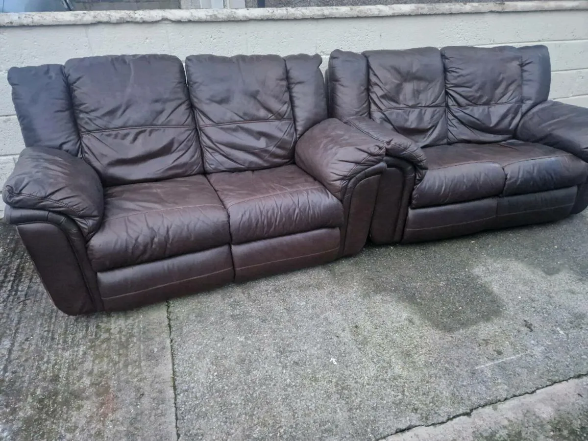 Leather sofas - Image 1