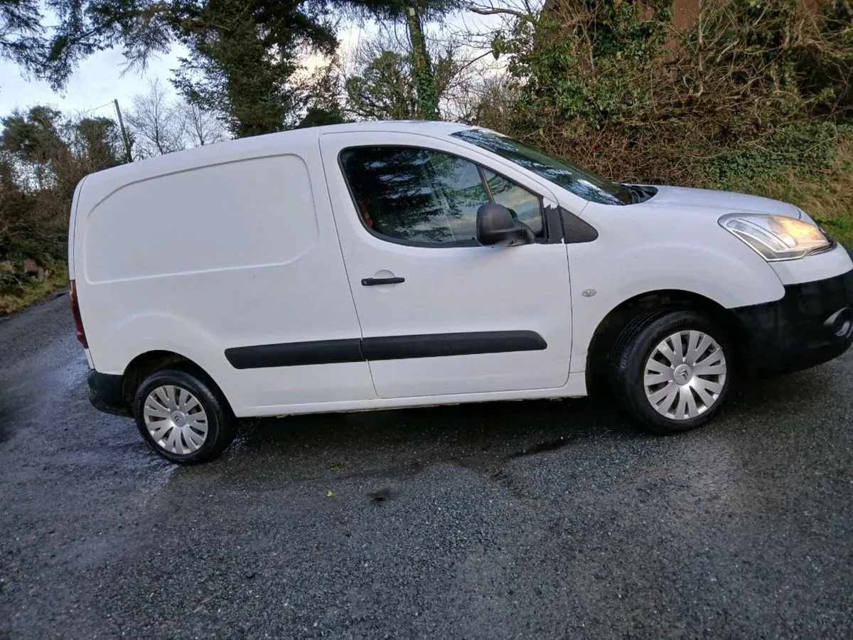 2014 CITROËN BERLINGO - Image 1