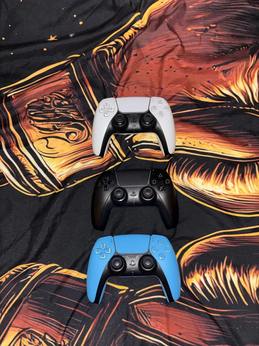 Playstation 5 disc edition like new - Image 3