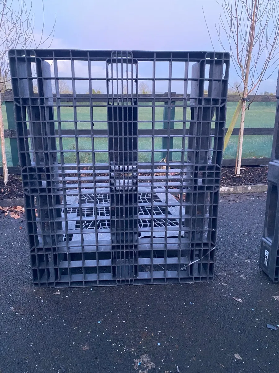 Heavy duty plastic pallets - Image 3