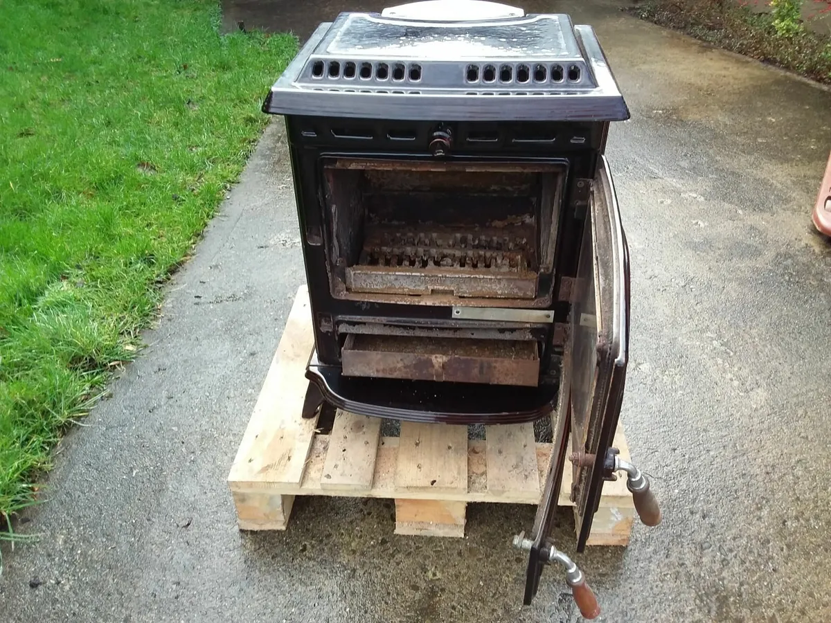 Stanley Eirn solid fuel stove - Image 4
