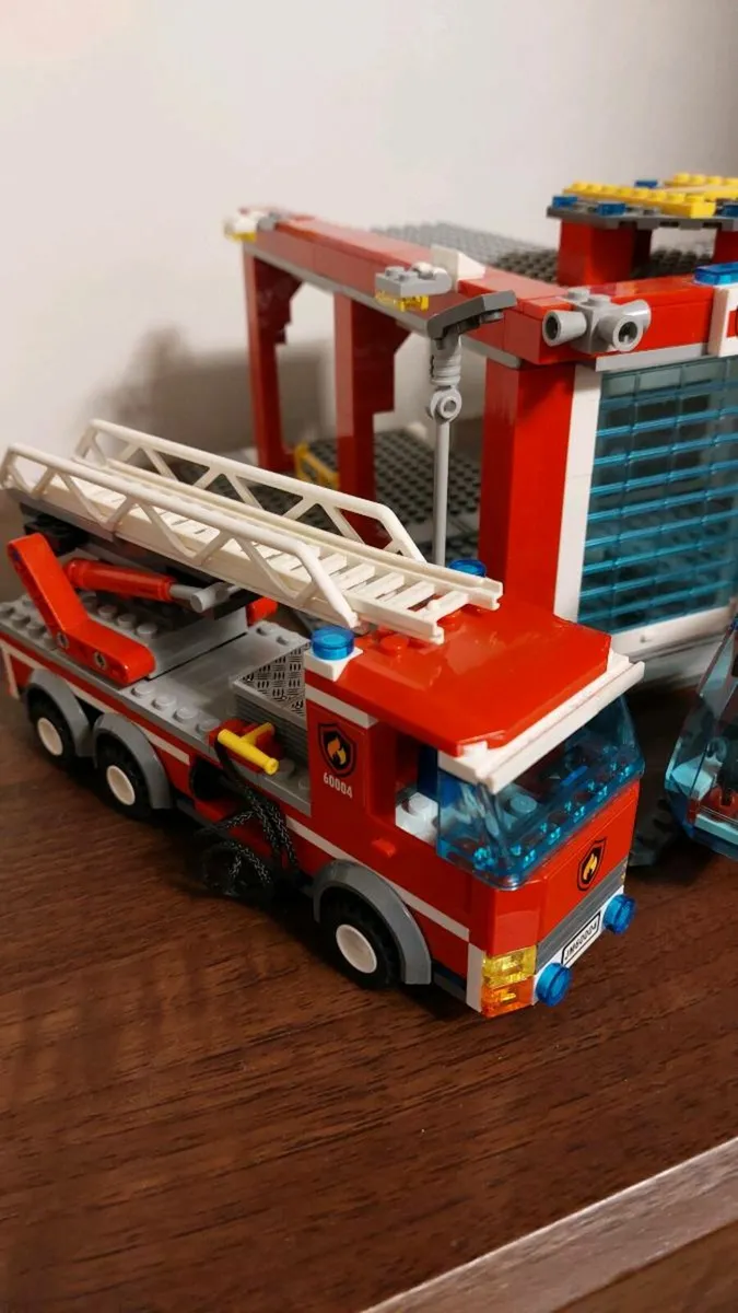 Lego City Fire station - Image 3