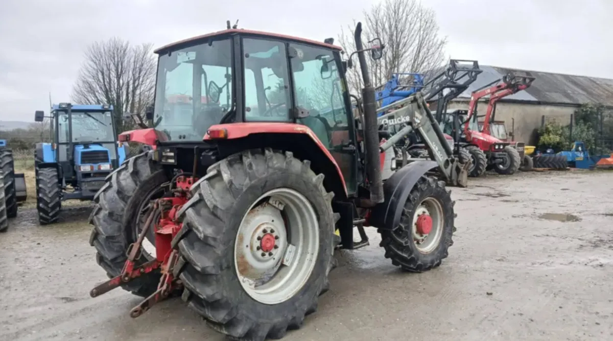 2004 Mc Cormick CX95 - Image 2