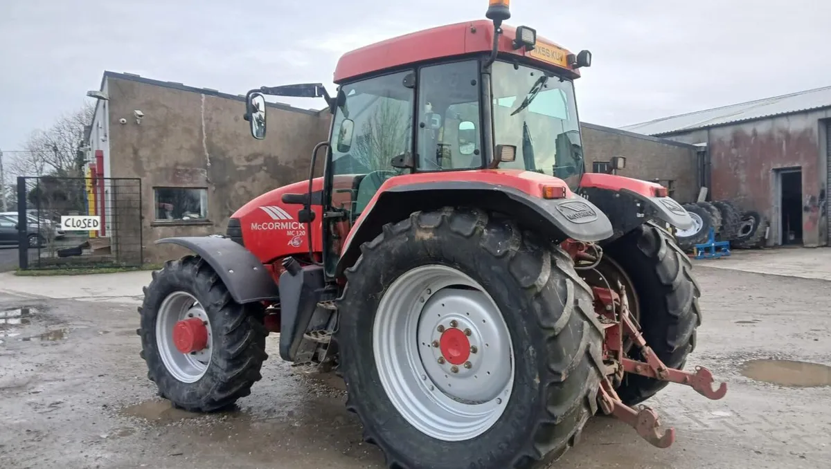 2006 McCormick MC120 - Image 4