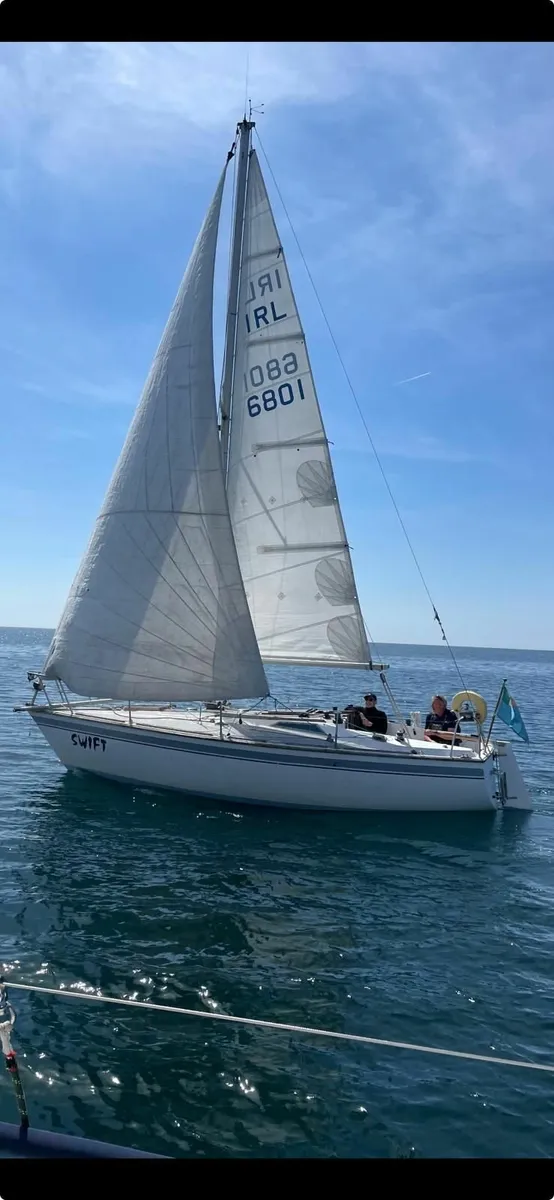 Sailing Boat - Image 3