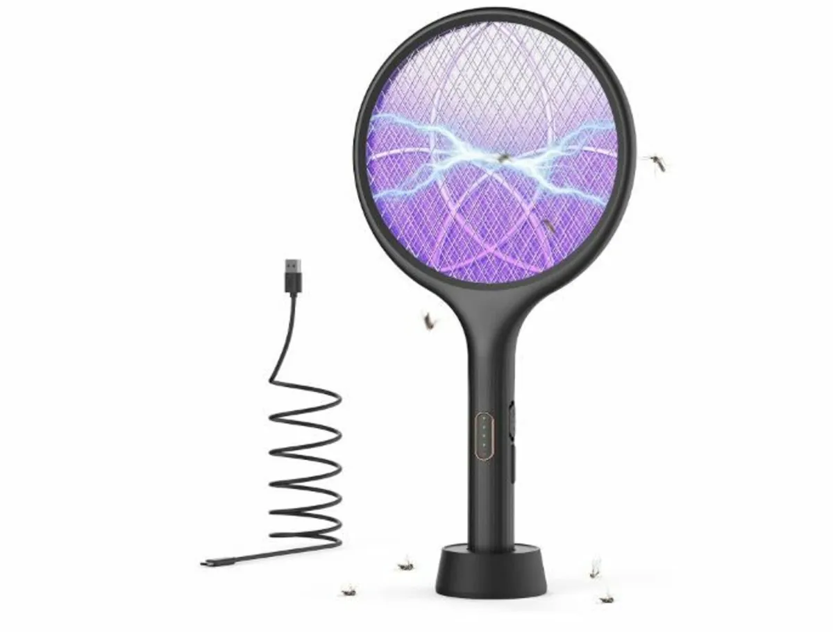 Electric Fly Swatter Extra Strong 4000 V 2-in-1 - Image 1
