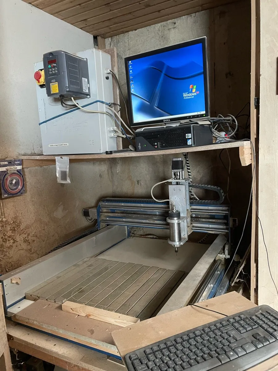 CNC ROUTER ENGRAVER - Image 4