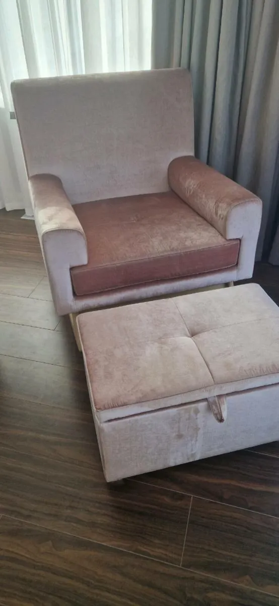 Nursery Rocking Armchair & Footstool - Gaia - Image 3