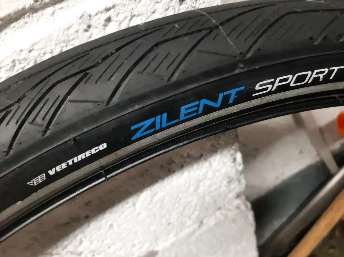 Bike tyres 27.5 and tubes - Image 4