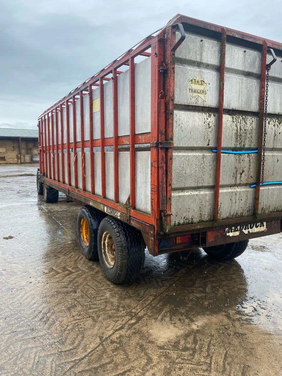 Cattle trailer - Image 2