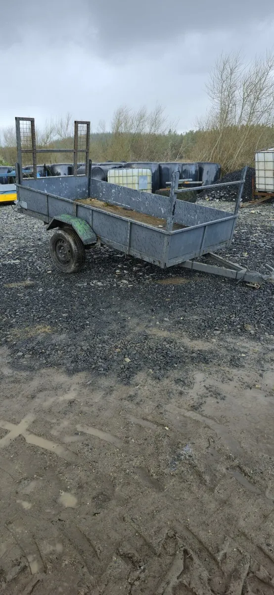 trailer - Image 2