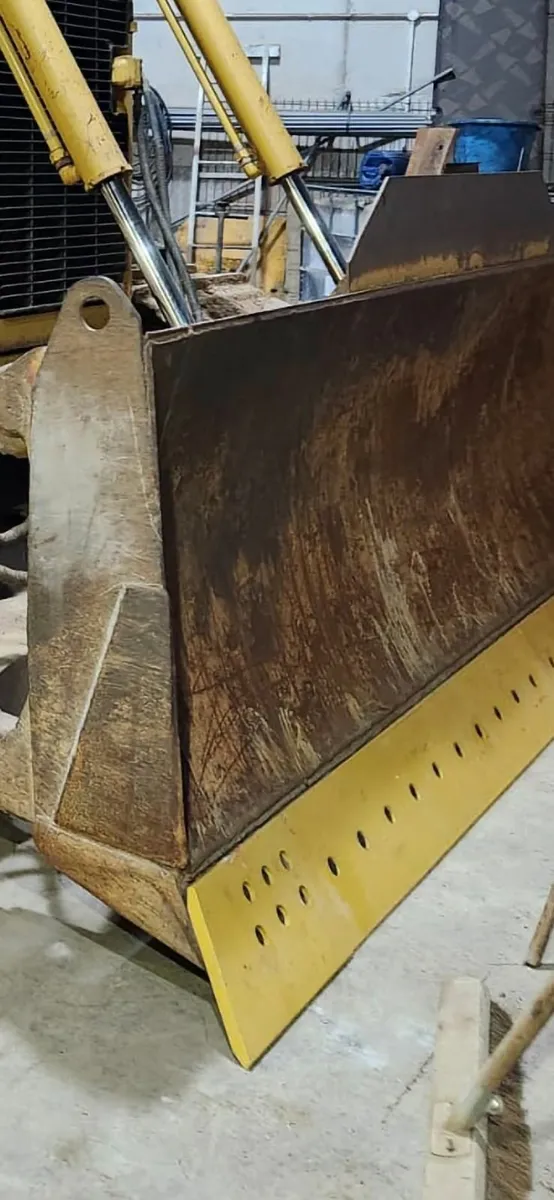 Caterpillar d6r dozer - Image 4