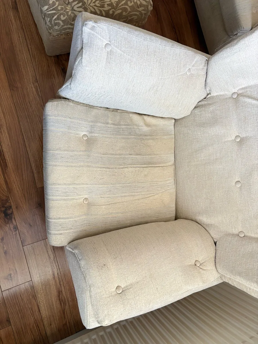 Retro Sofa and two arm chairs - Image 4