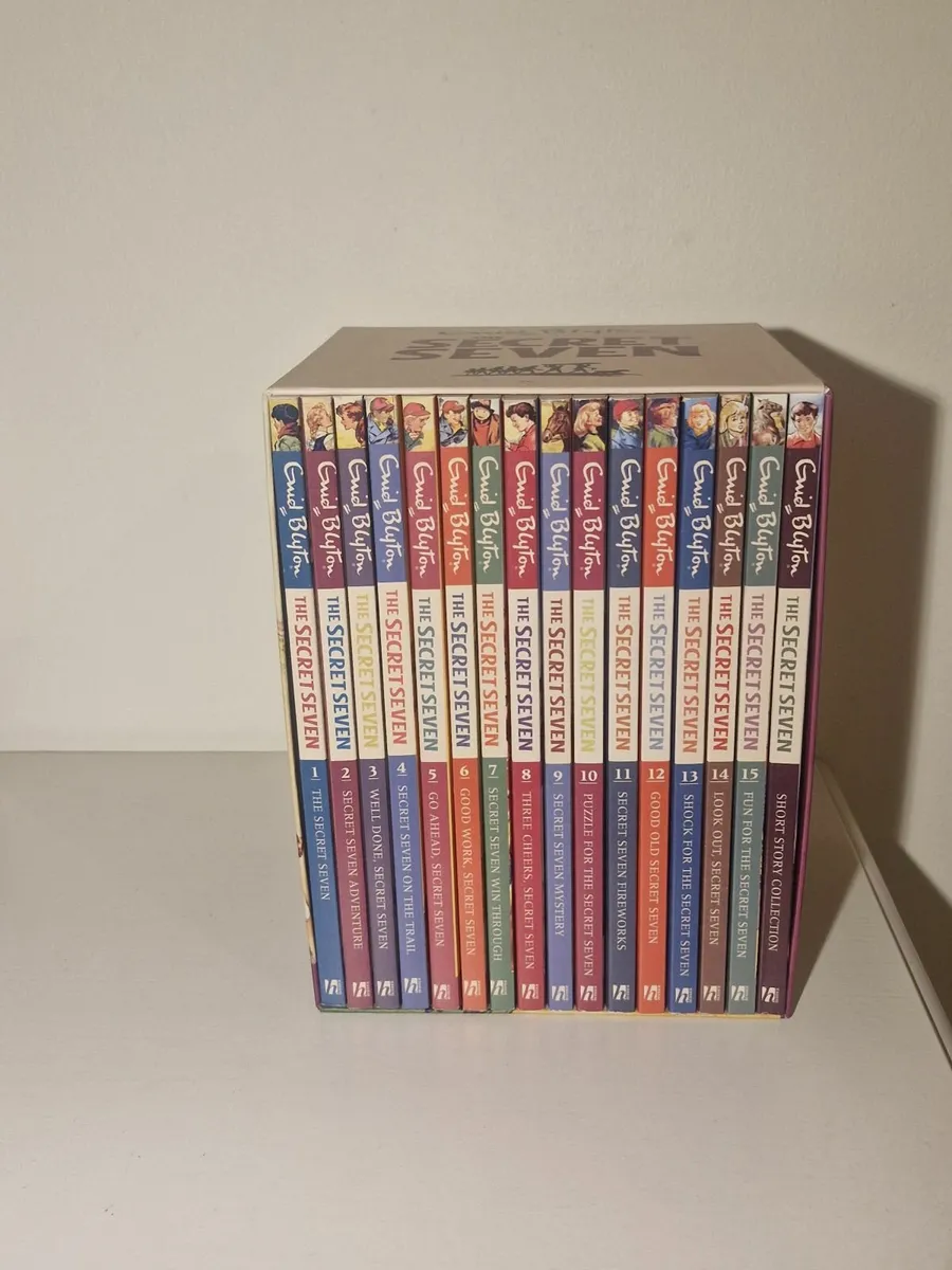 Set of books - Image 3