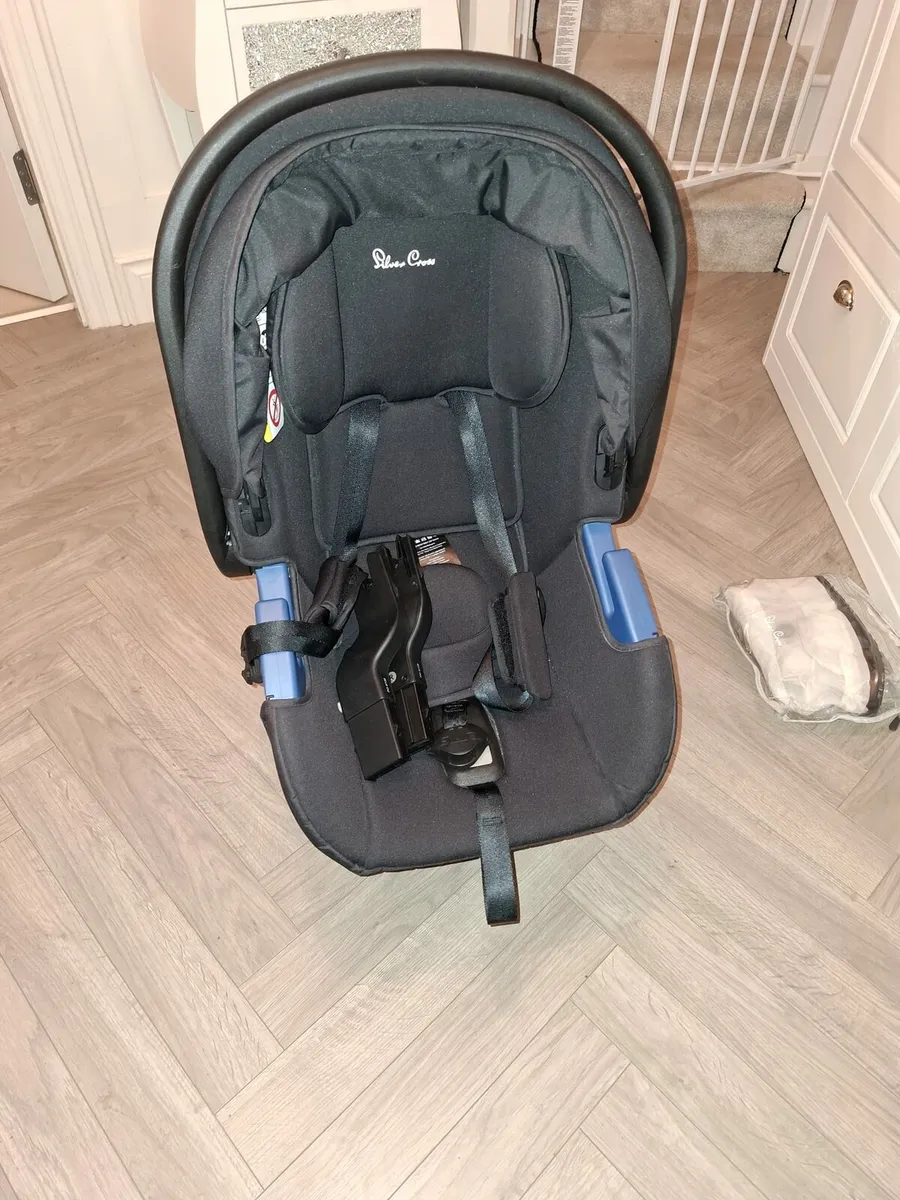 Baby car seat - Image 3