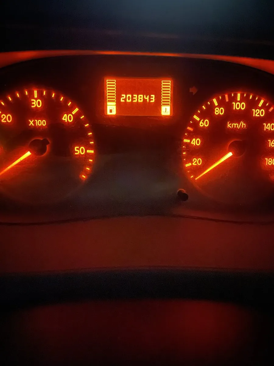 Renault Master Campervan - Image 4