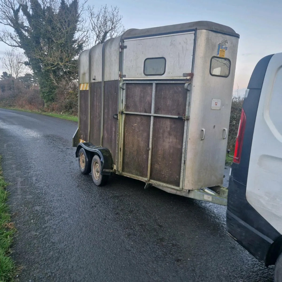 Hunter box - Image 1