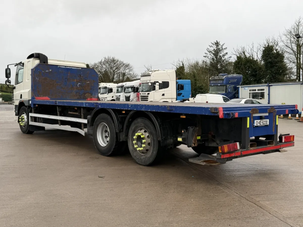 2012 DAF CF 75 310 FLATBED - Image 4