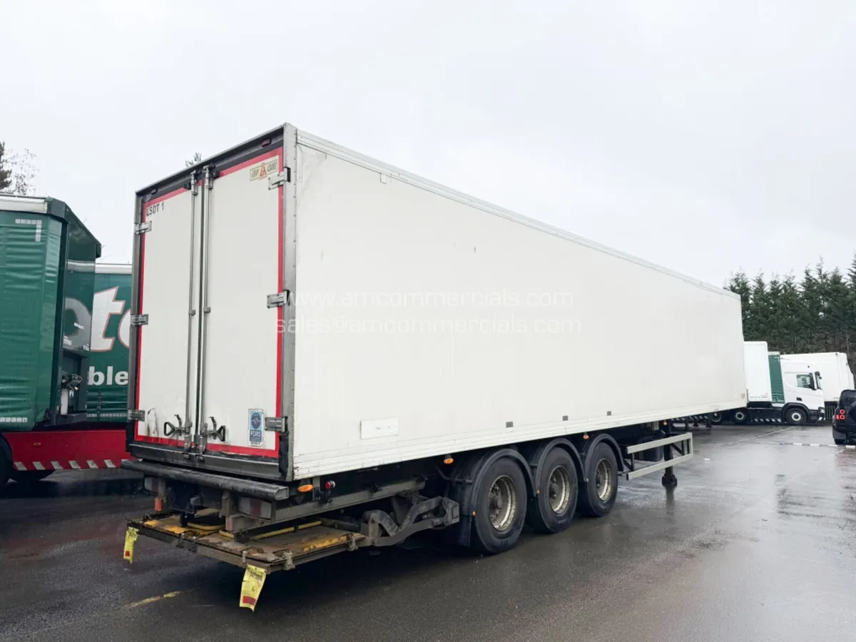 2014 GRAY & ADAMS MONO-TEMP FRIDGE TRAILER - Image 2