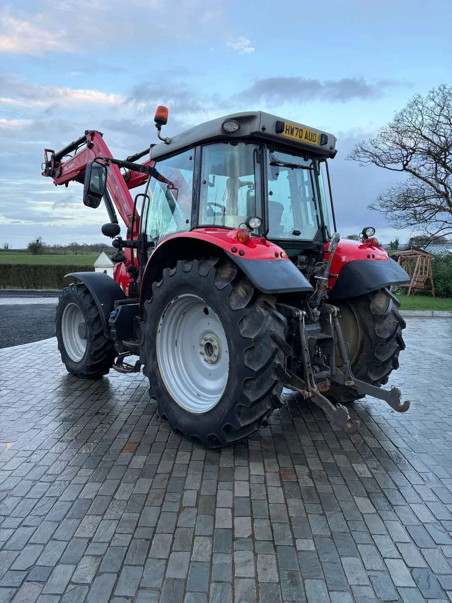 2020 Massey Ferguson 5712S - Image 4
