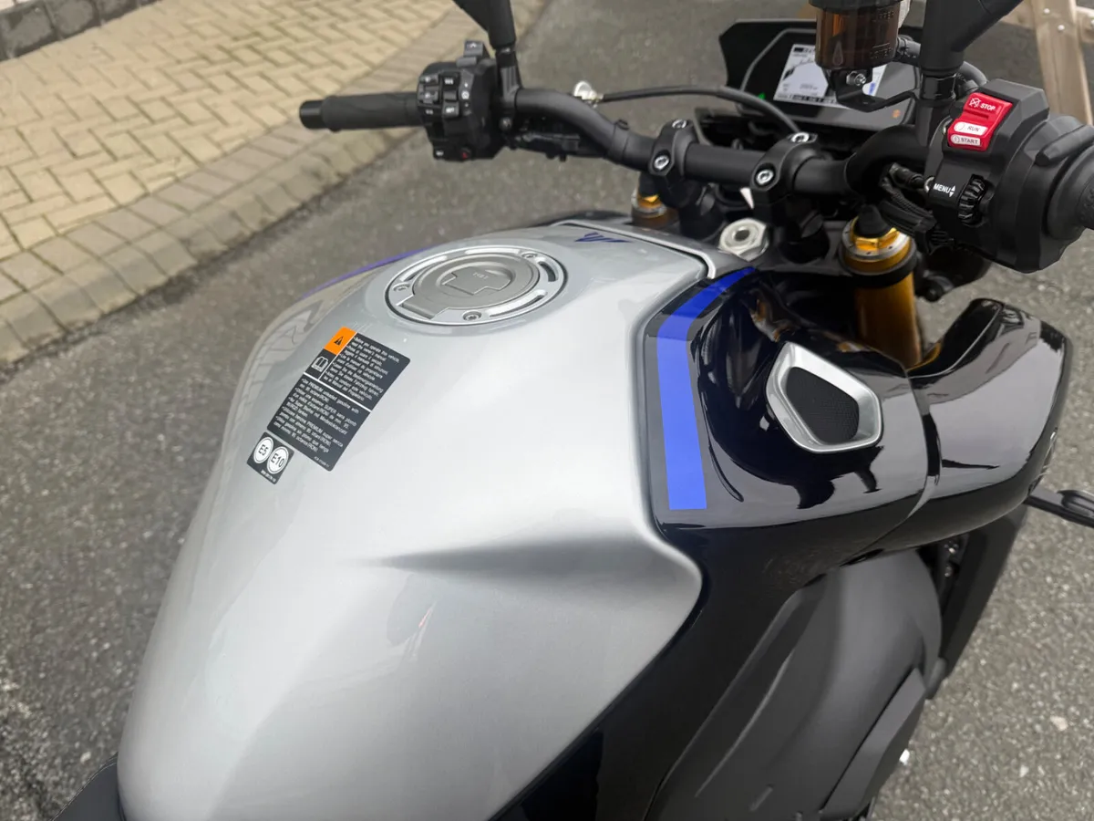 2025 Yamaha MT10 SP - Image 4