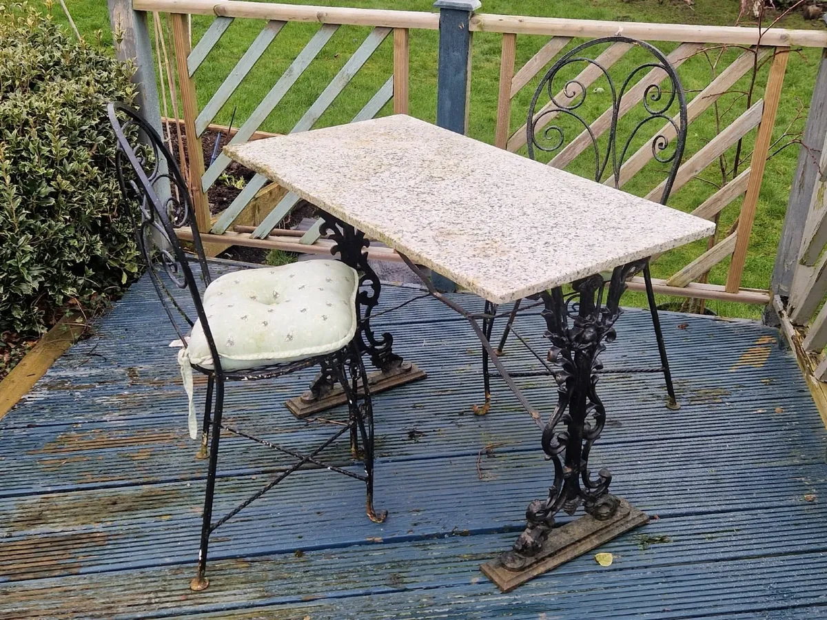 Wrough Iron Outside Garden furniture - Image 4