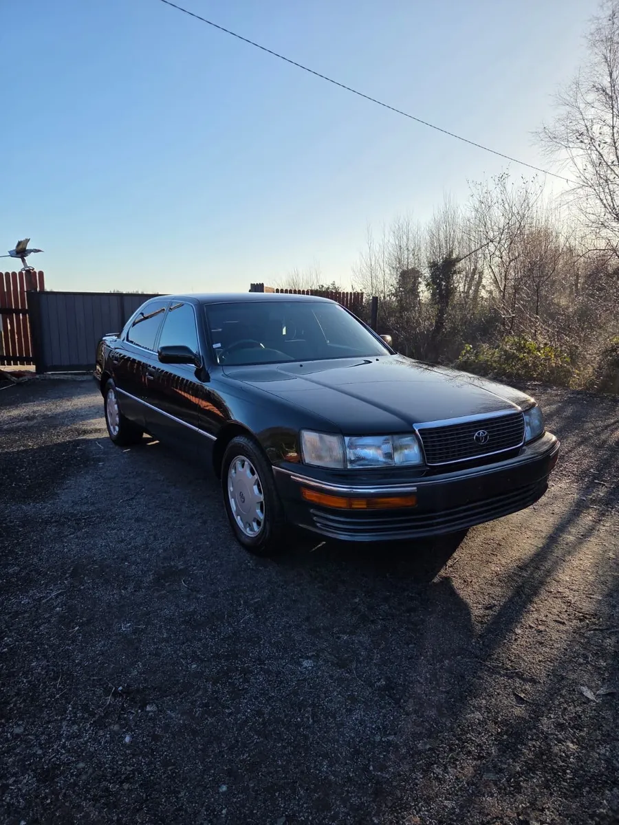 Toyota Celsior 1993 - Image 4