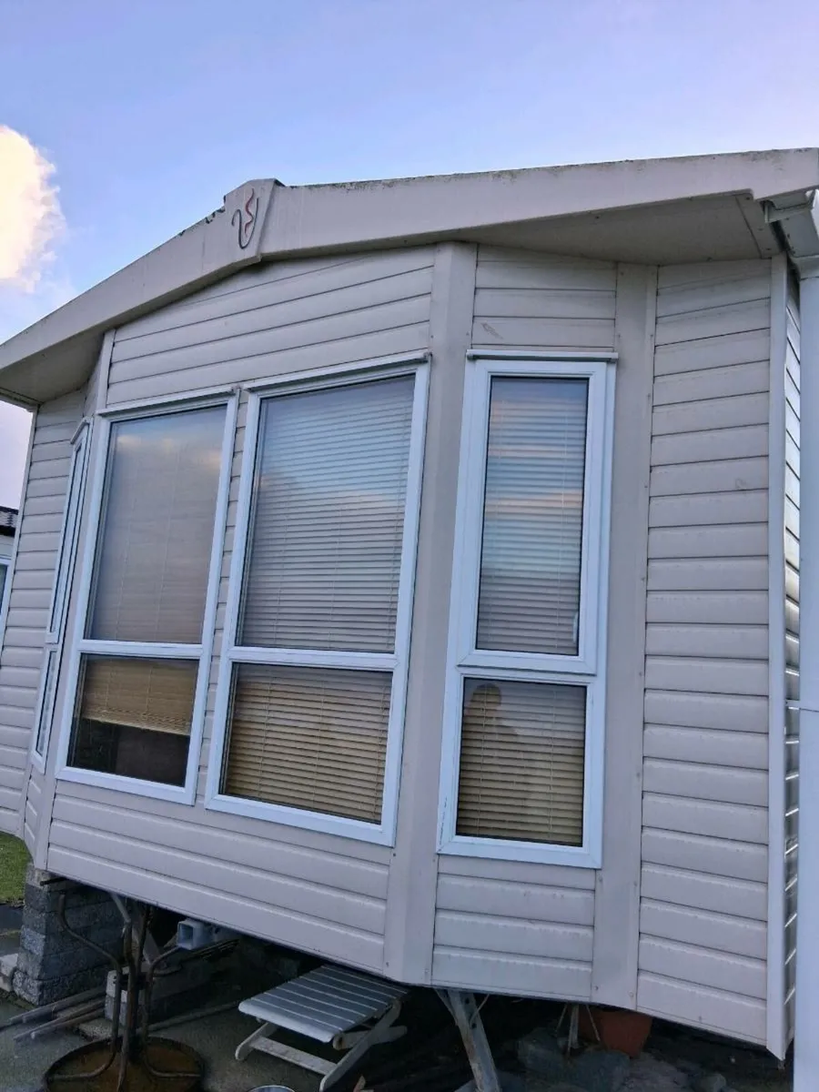 Mobile Home - Image 1