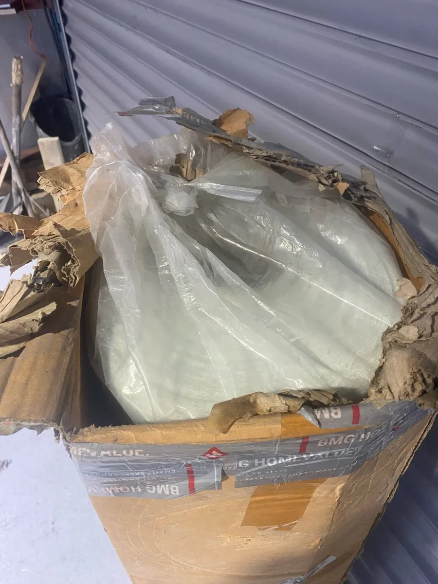 Rolls of fibreglass - Image 4