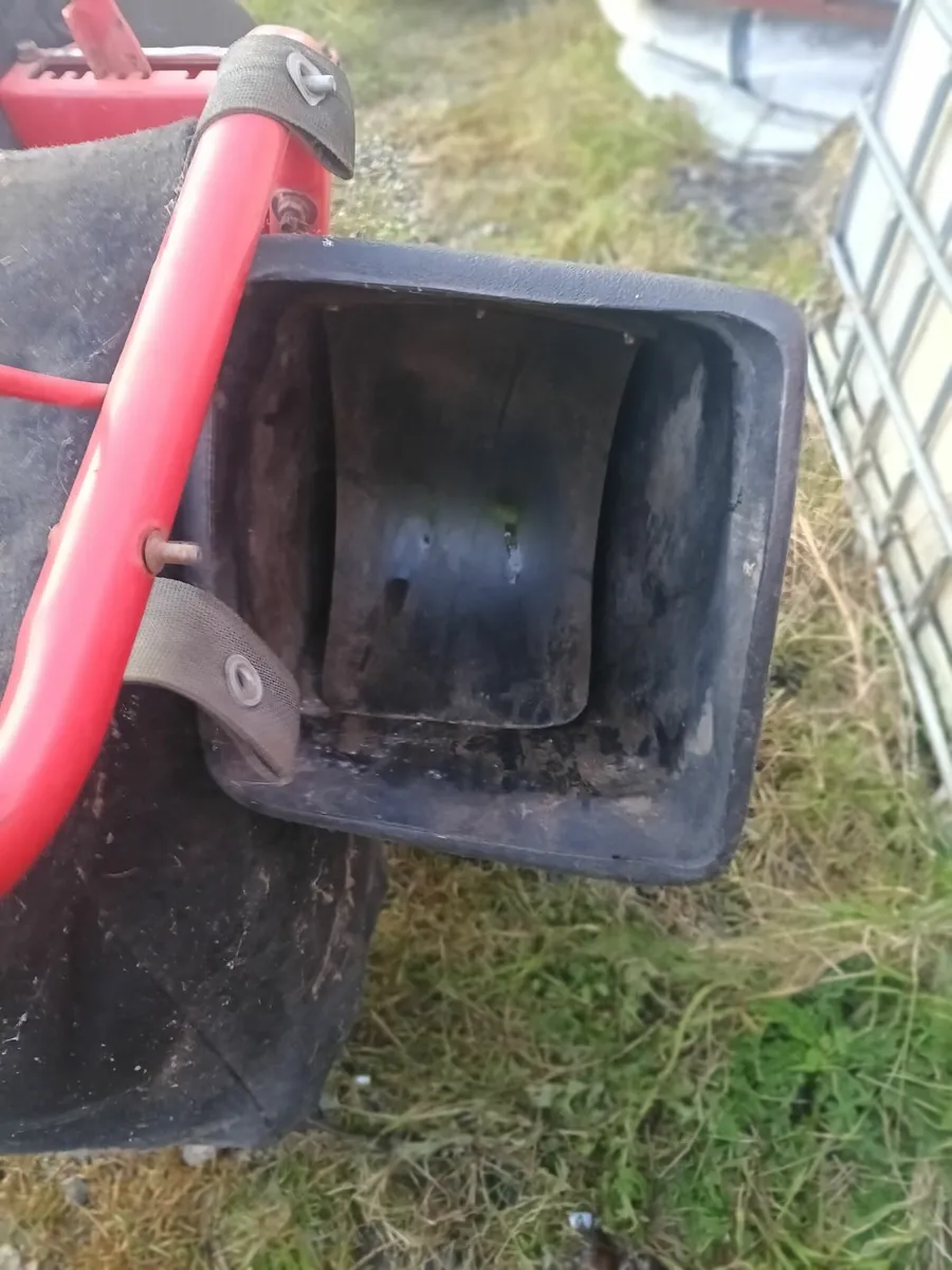 Landscaping equipment sale - Image 4