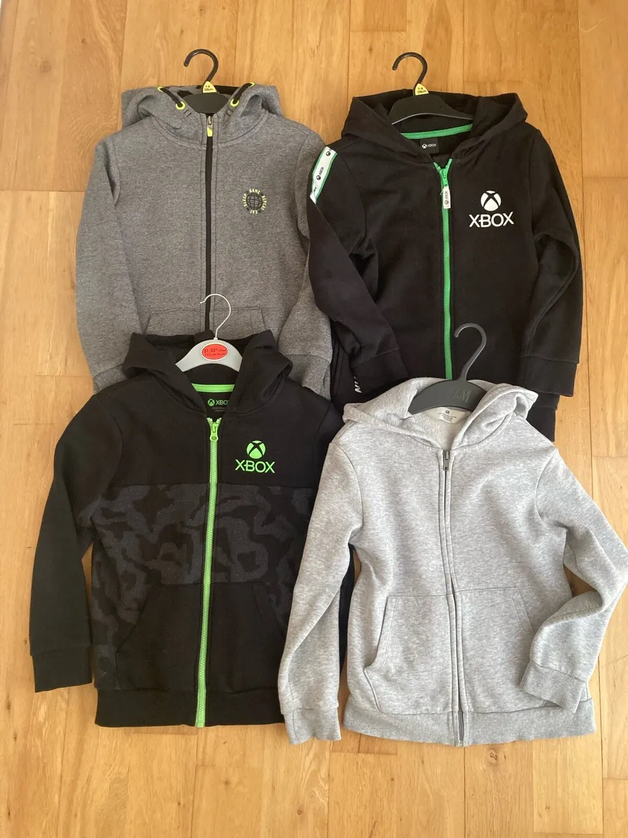 Hoodies/ jumpers 7-8y - Image 1