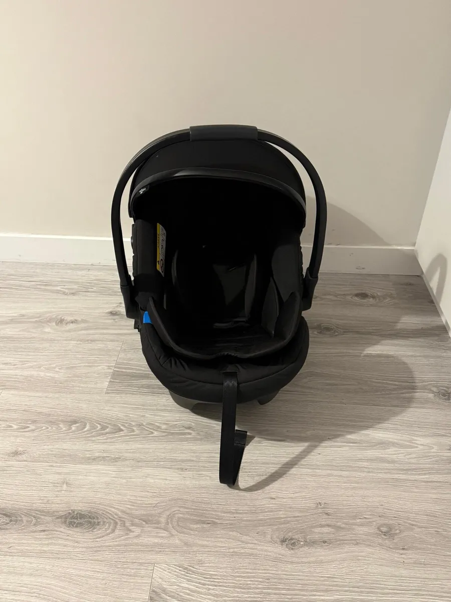 Baby Car Seat - Image 3
