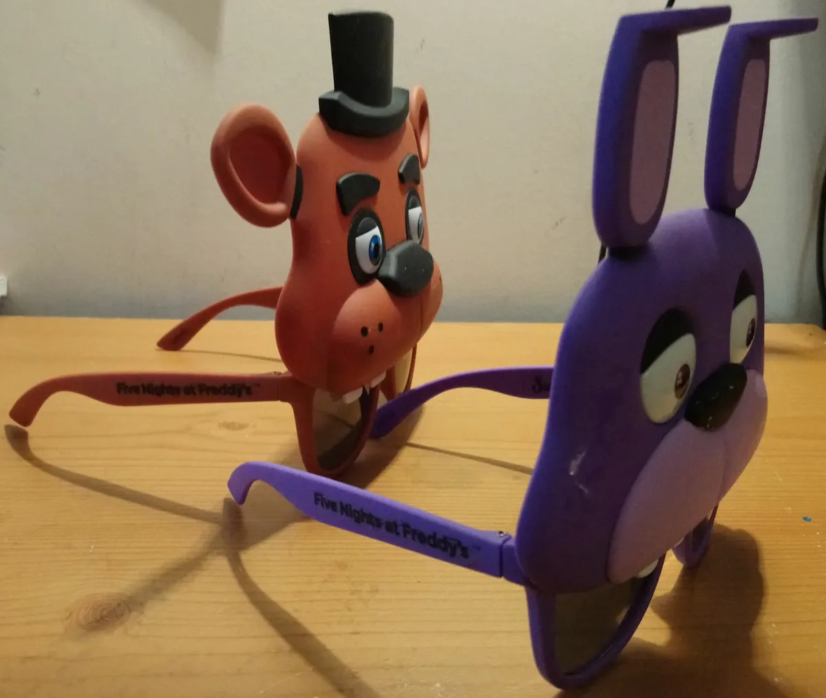 Five Nights at Freddy's Fazbear Bonnie sunglasses - Image 3