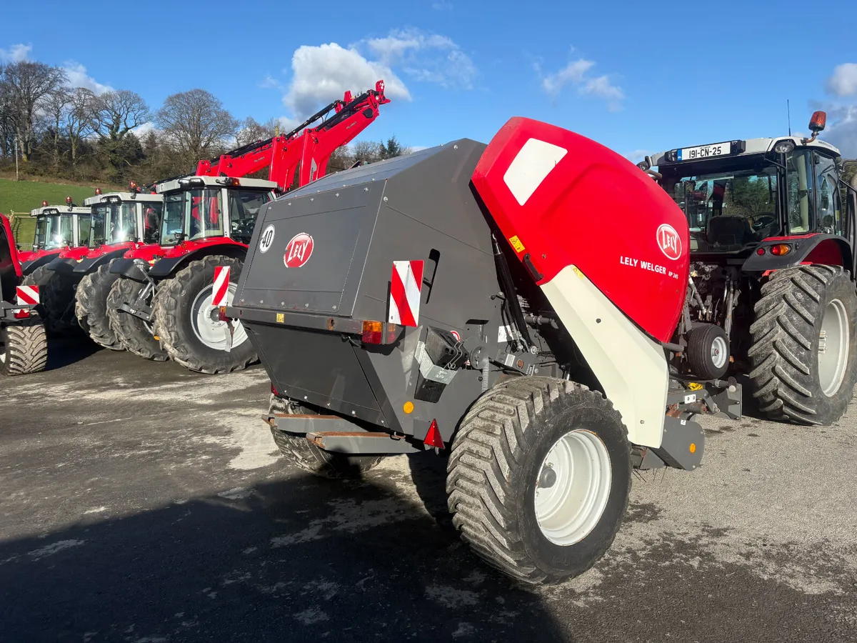 Lely Welger RP245 Round Baler - Image 3