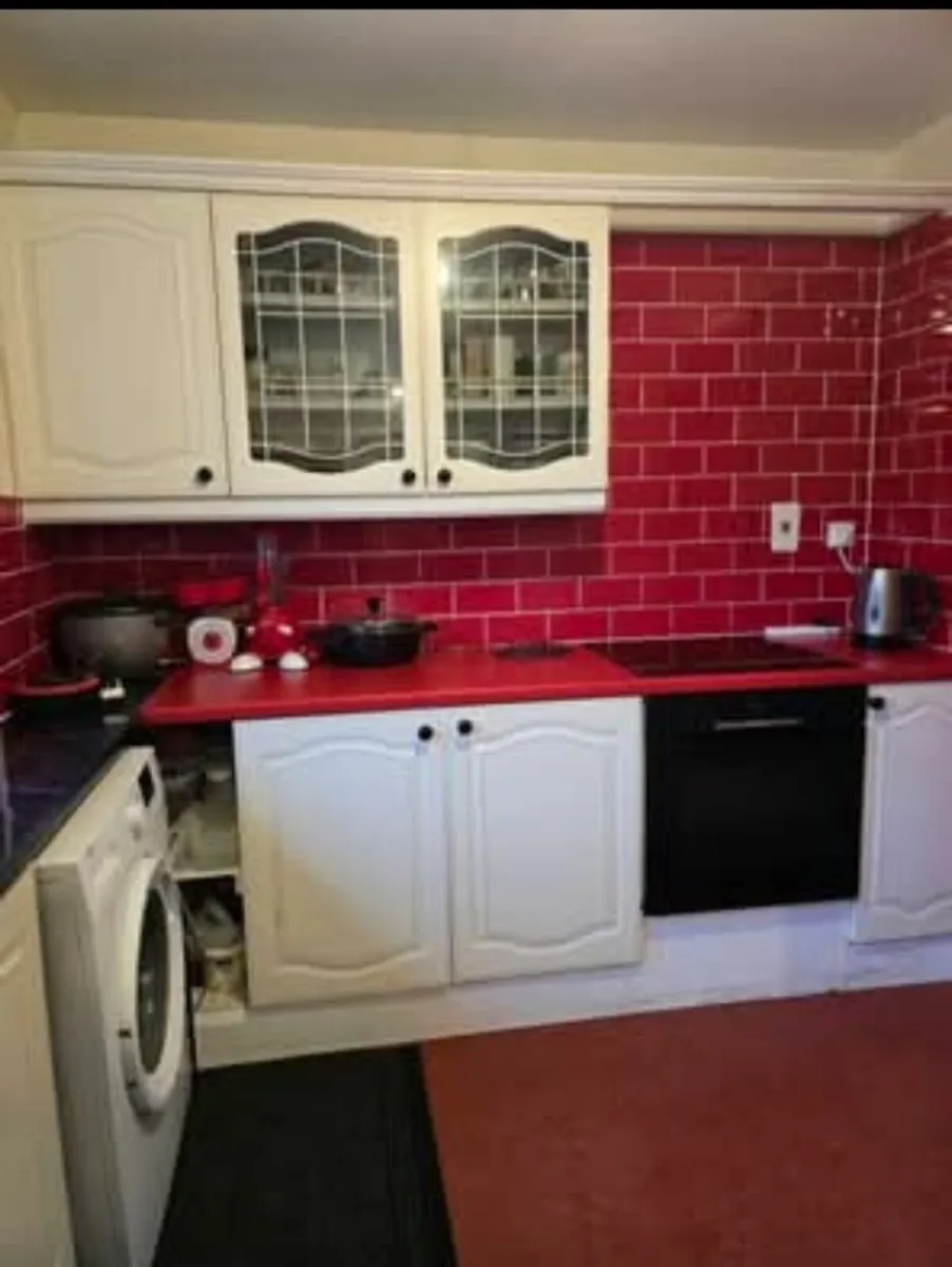 Room to rent - Image 1