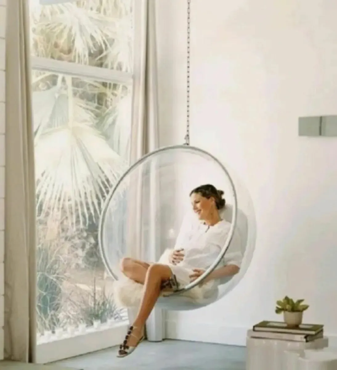 Hanging Bubble Chair - Image 1