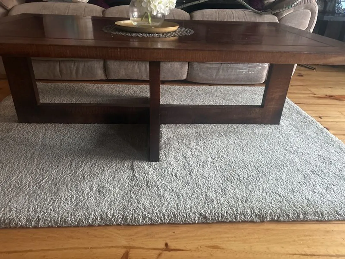 coffee table and matching end table - Image 4