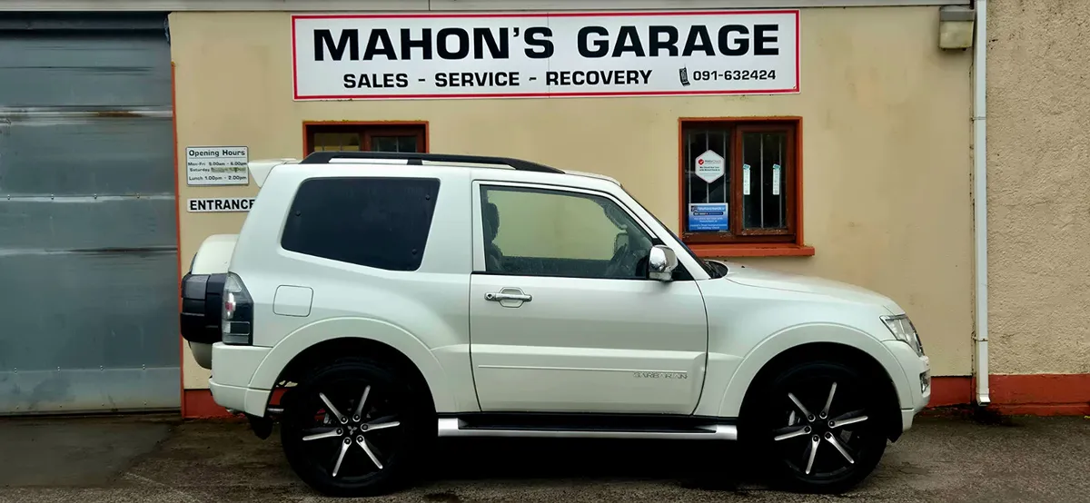 Mitsubishi Pajero 2015 Barbarian Man Plus Vat - Image 2