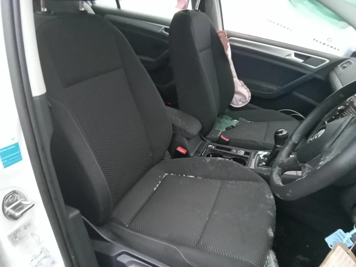 2019 VOLKSWAGEN GOLF FOR SALE £5,250 ONO - Image 3