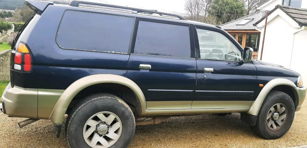Mitsubishi Pajero - Image 3