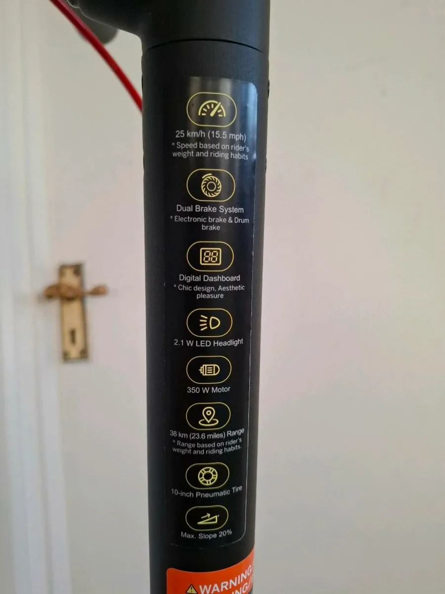 Segway Ninebot D38 Electric Scooter - Image 4