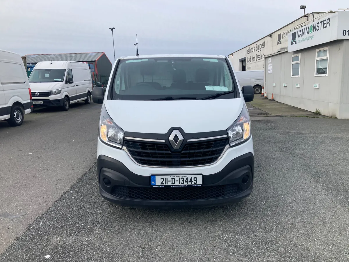 Renault Trafic 2021 - Image 1