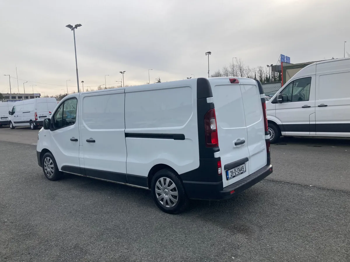 Renault Trafic 2021 - Image 4