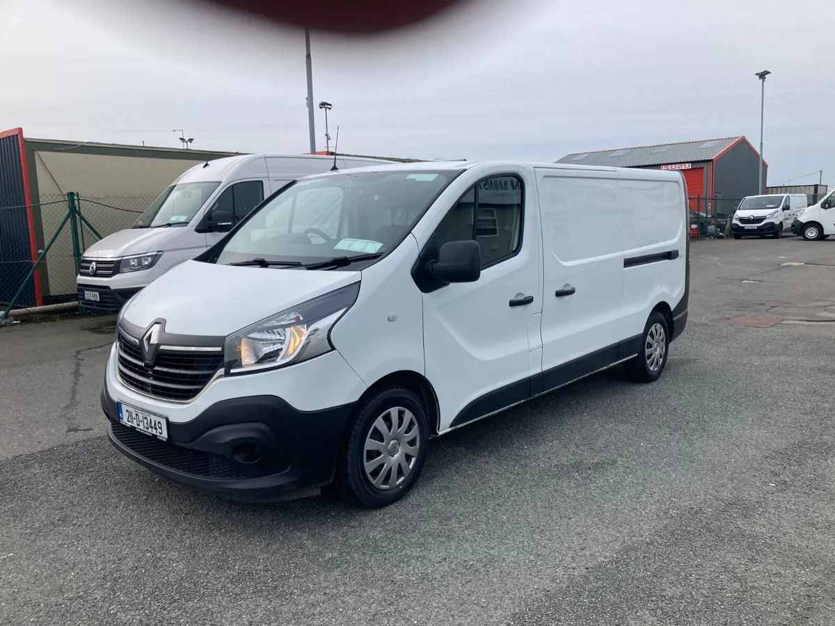 Renault Trafic 2021 - Image 2