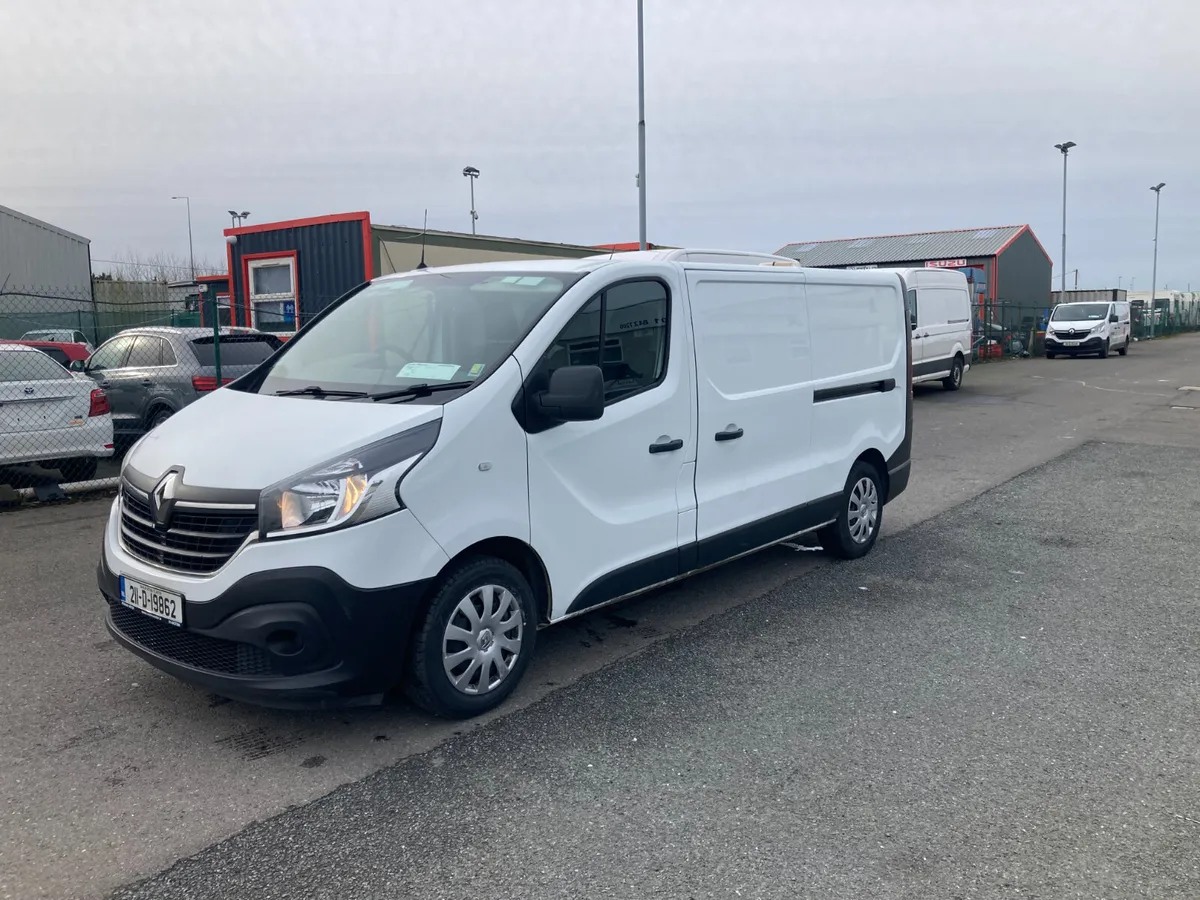Renault Trafic 2021 - Image 3