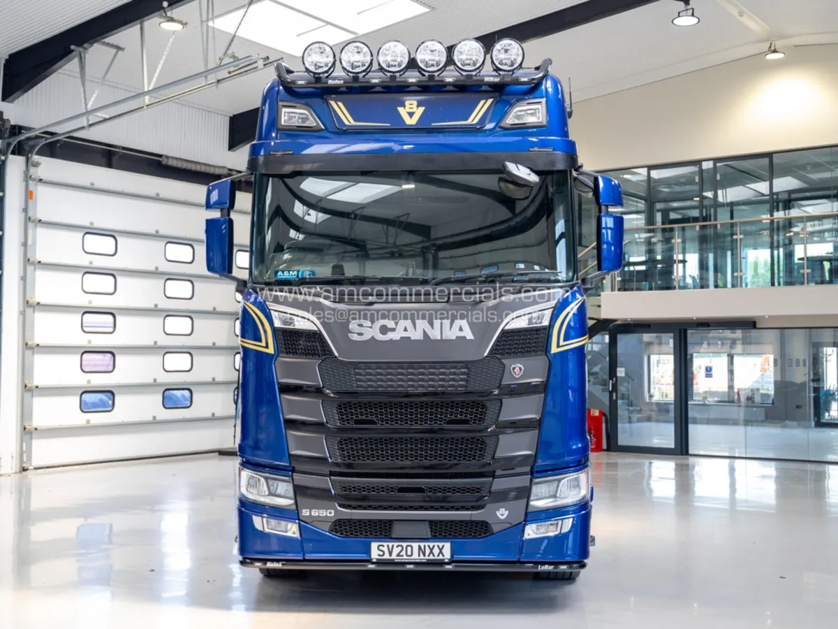 2020 (20) SCANIA S650 6X2 TAG HIGH CAB V8 - Image 2